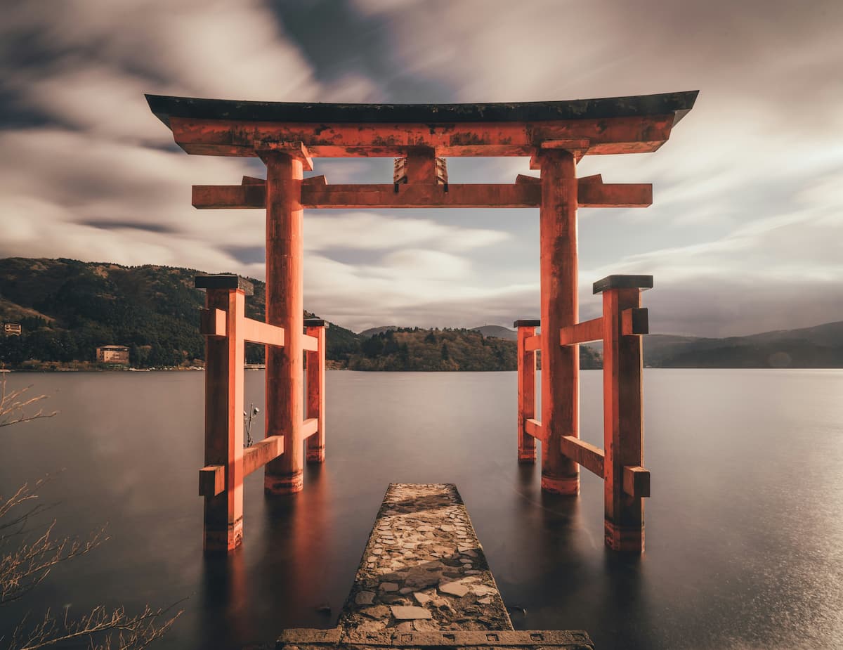 Hakone Shrine's floating torii gate on Lake Ashi
