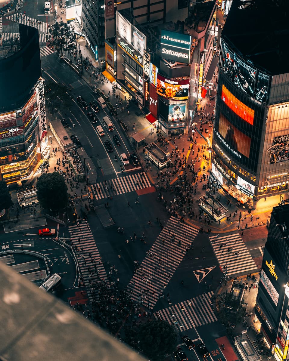 Shibuya Scramble Crossing with Starbucks corner view